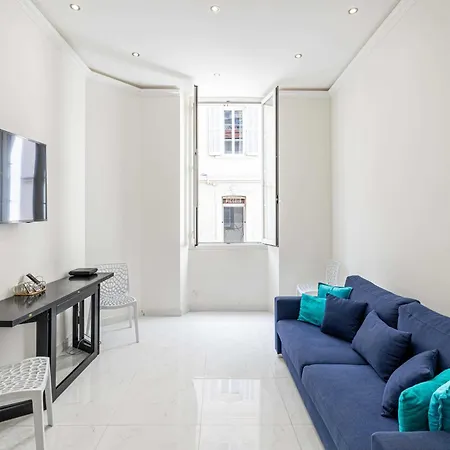 Beautiful Two Bedroom Near Croisette * Cannes